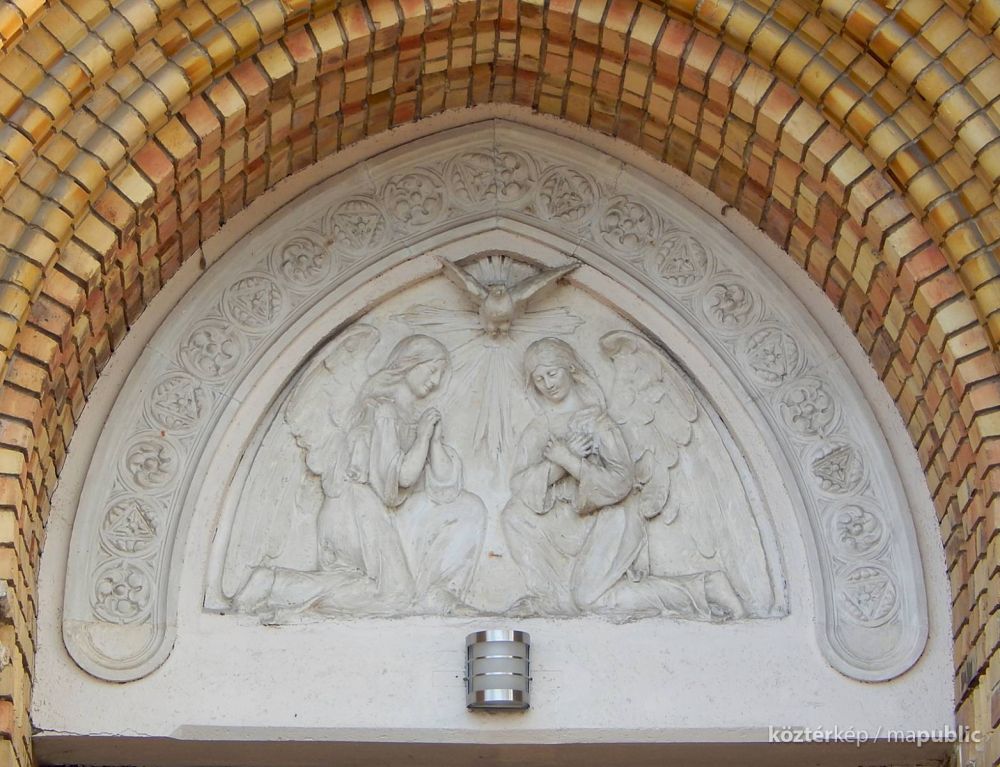 Mikor a Dísz téri Honvéd Főparancsnokságról készítettem interjút Szekér Györggyel, a KÖH munkatársával a HP-vel foglalkozó <br>diplomamunkámhoz, azt hangsúlyozta: Egy harmadrangú alkotó műve is lehet érvényes!